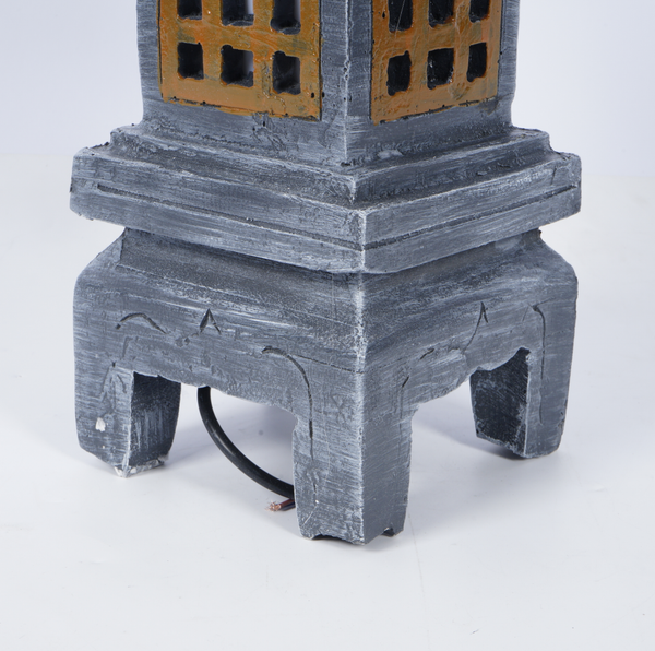 Garden Ornament Lamp Pagoda Sculpture Zen Palace Lantern Outdoor Decor Light