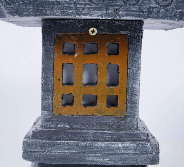 Garden Ornament Lamp Pagoda Sculpture Zen Palace Lantern Outdoor Decor Light