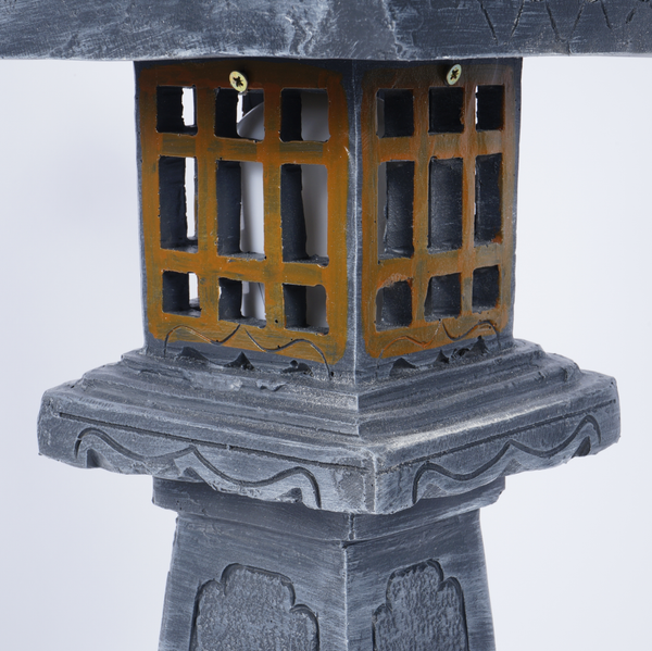 Pagoda Lanterns Garden Statues Asian Zen Outdoor Decor Lanterns Decorative