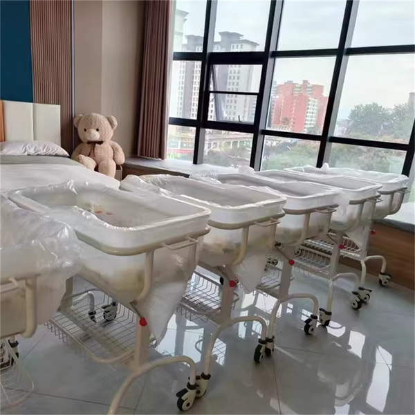 Clear Baby Bassinet Anti-Reflux Hospital Cot Newborn Crib w/ Wheels & Storage