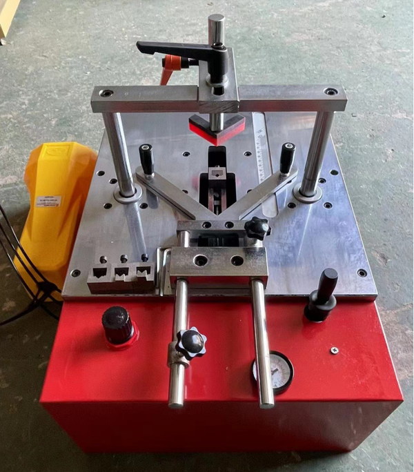 Pneumatic V Nailer Nail Picture Framing Frame Joiner Woodwork Foot Pedal Control