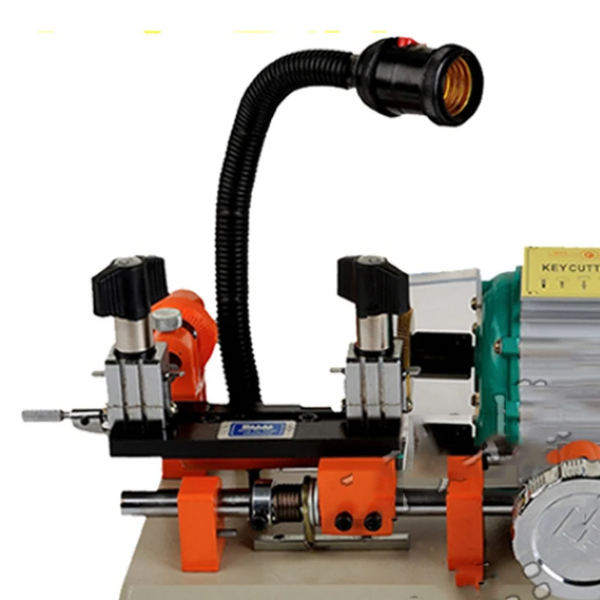 Horizontal Professional Key Cutting Machine Manual Key Duplicating Machine AU