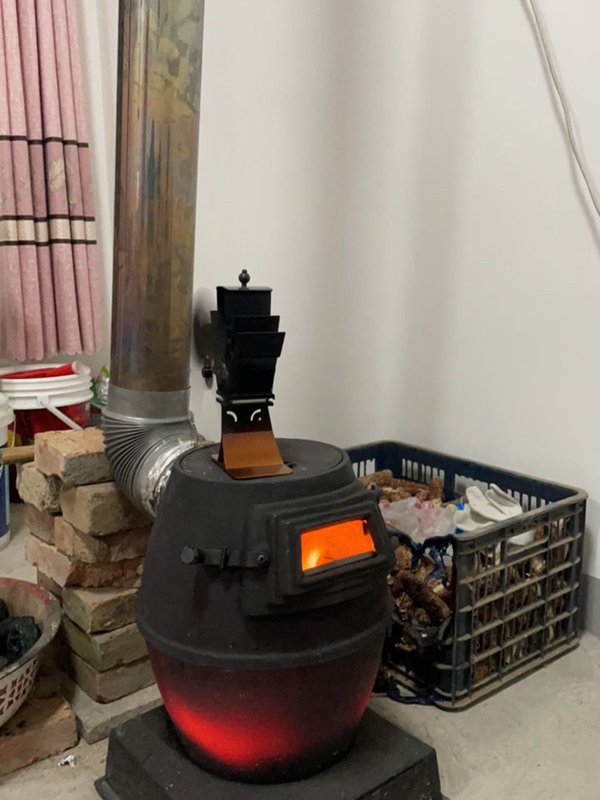 Wood-Burning Heating Stove Thickened Cast Iron Coal Stove Tent Indoor Heating