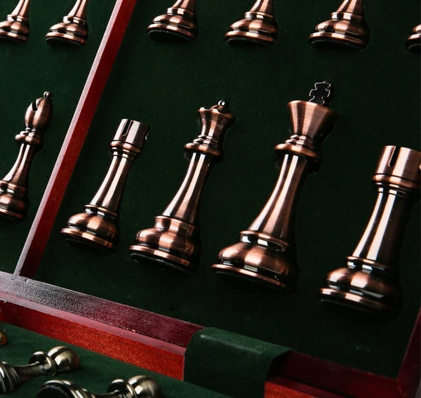 Upscale Metal Chess Set Foldable Wooden Chess Board Zinc Alloy Chess Pieces